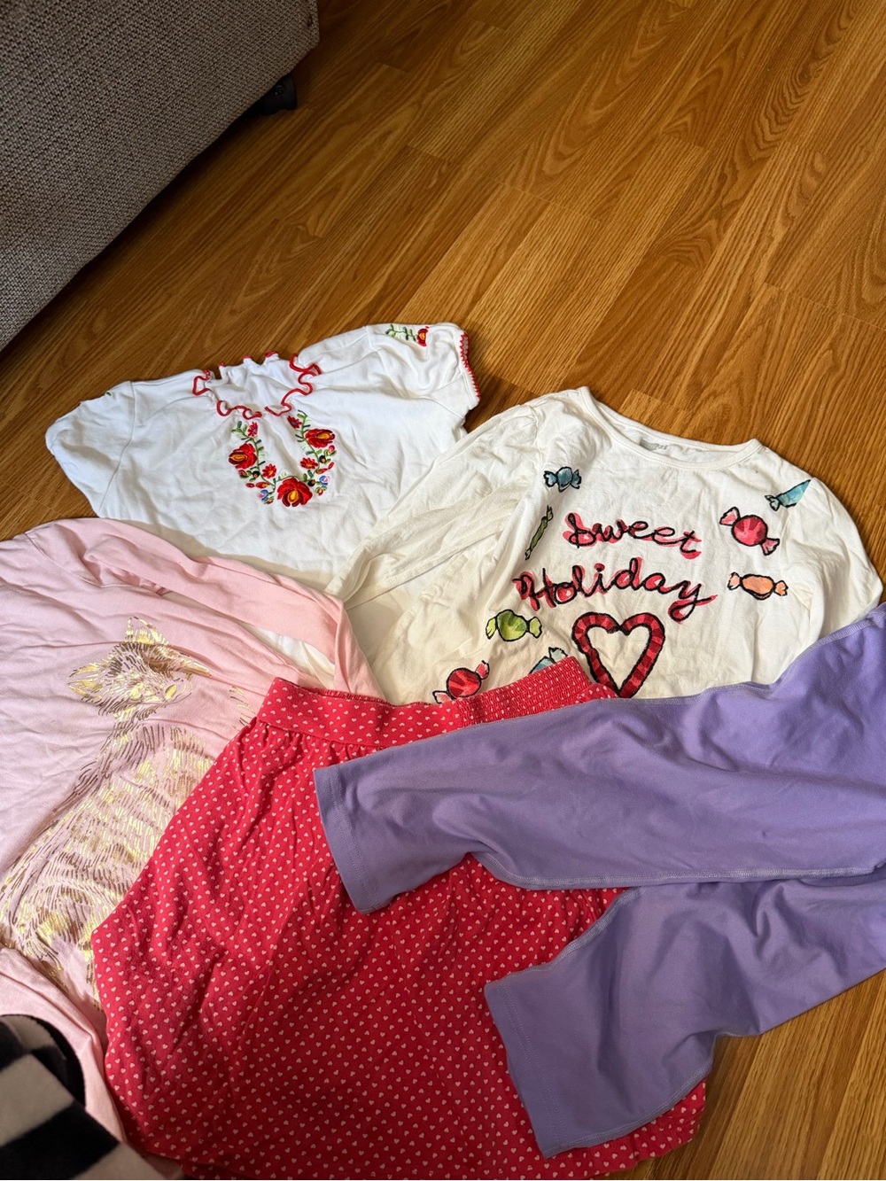 Crazy 8 White 'Sweet Holiday' Top with Pink Polka Shorts & Purple Pants